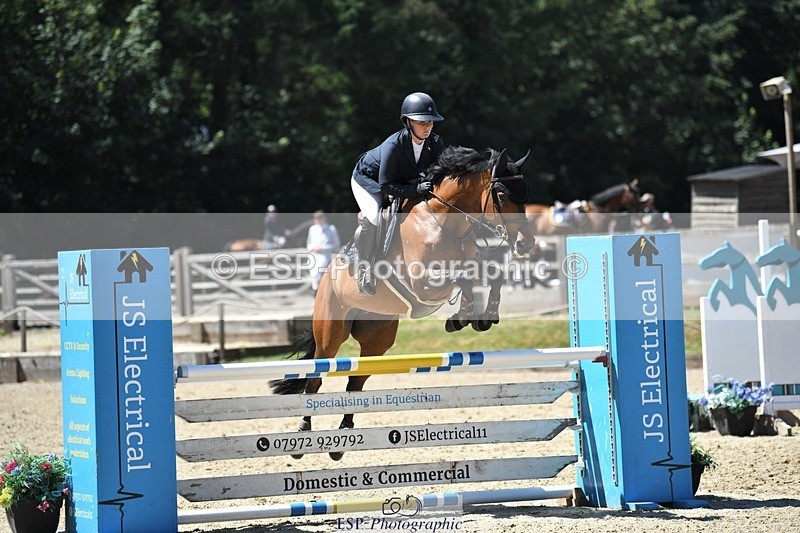 230707-124402-07424 - Cls 16 Newcomers & 1.10m Open