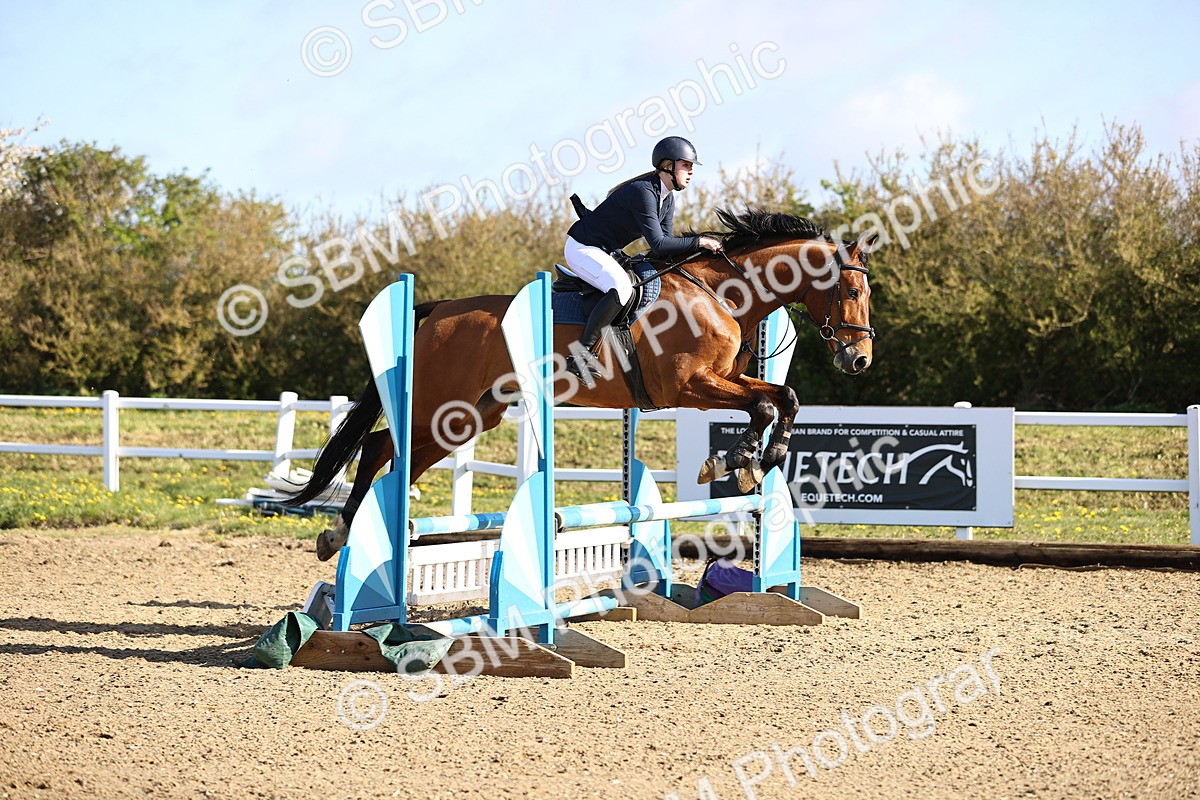 SBM_002883 - Class 14 - Clear Round