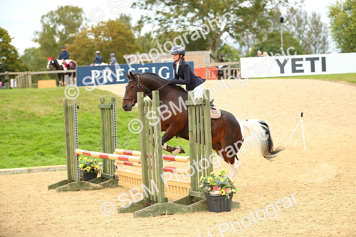 SBM_76060 - J19 - Junior 90cm Supreme Championship