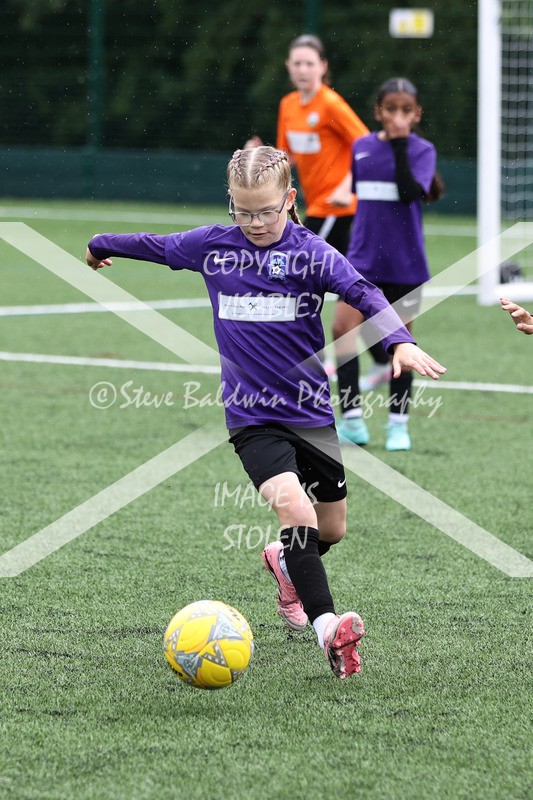 1DX31897 - Sat 6th U12 Girls
