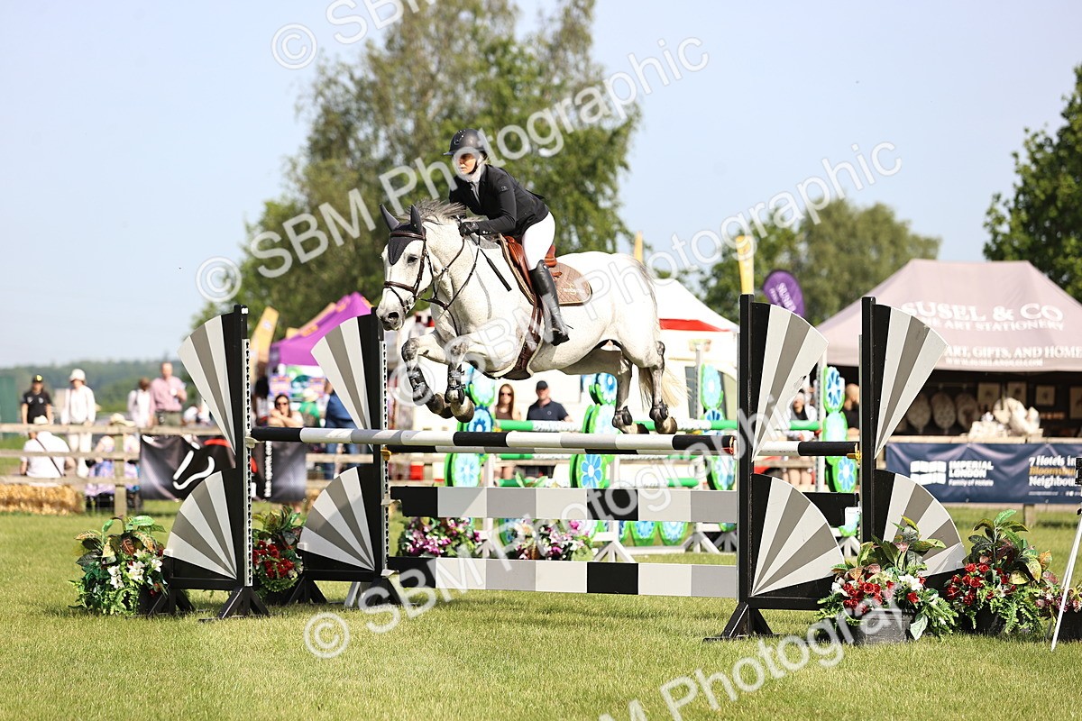 SBM_01437 - Class 200 - Martin Grant Homes Welcome Stakes 1.25m Open
