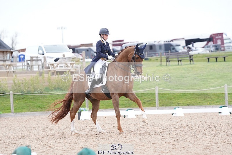 250403-160408-03232 - 025-Olivia.Oakeley-Full.House