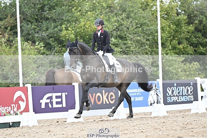 250907-140810-08642 - 100-Adele.RonchettiFamily.Affair