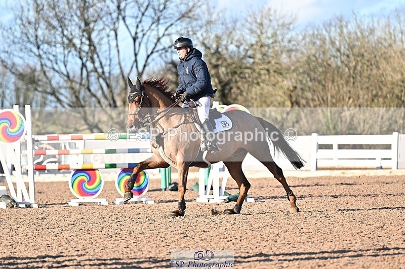 251203-135657-00754 - Cls 5 Foxhunter and 1.20m Open