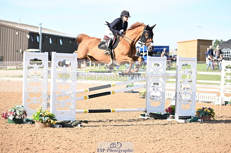 240913A-160042-05131 - Cls 18 National 1.40m Open