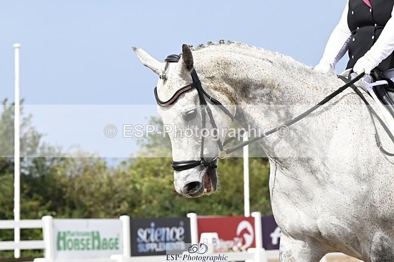 250907-131109-09827 - 071-Emma.ChapmanRoyal.Achiever