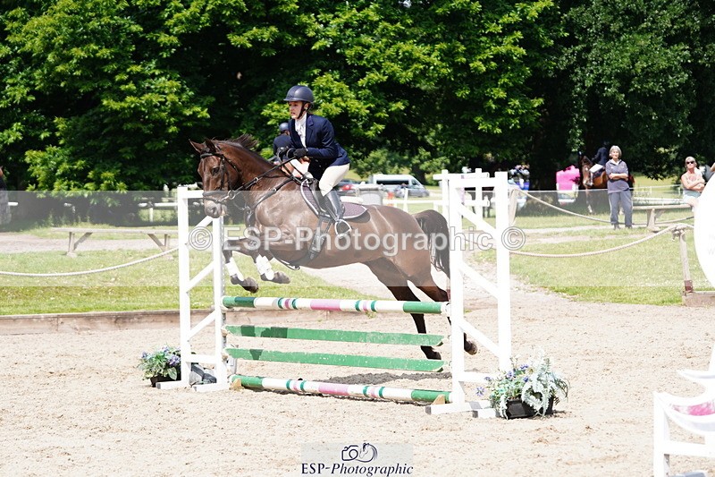 250613A-111318-01359 - Cls 10 British Novice and 90cm Open