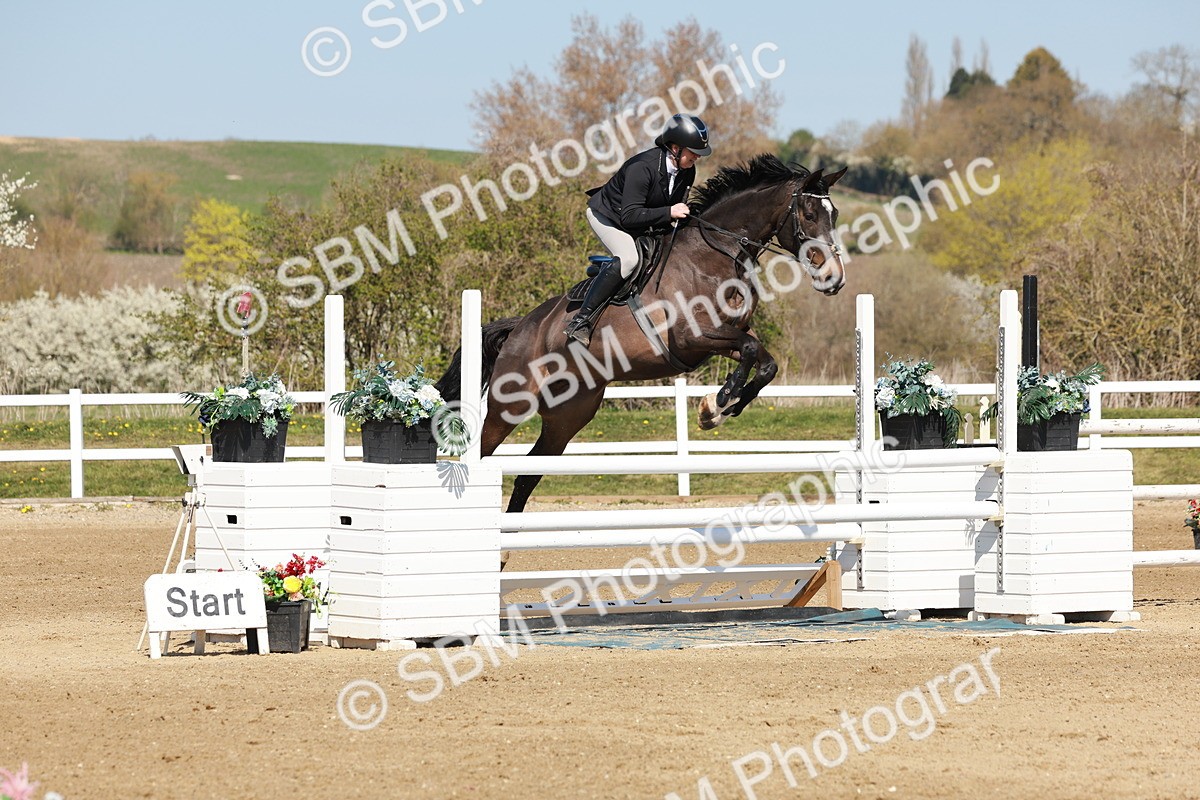 SBM_004345 - Class 17 - Senior Newcomers - 1.10m