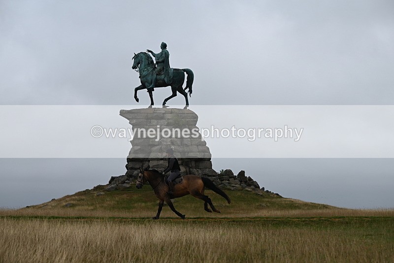 DSC_0343 - Time at Statue 09:51 to 10:54