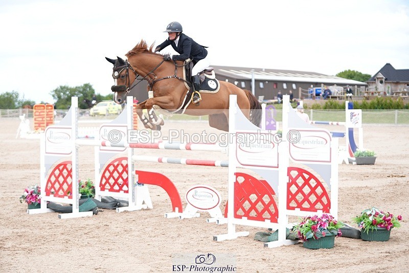 250801-113046-04936 - Cls 14 Snr Fox 1st Rnd