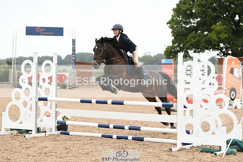 250807-112155-00617 - 90cm Round 1