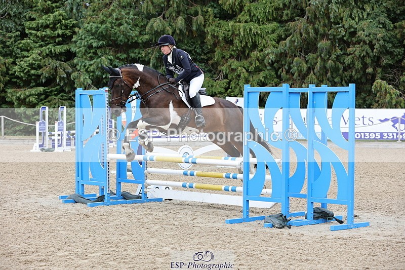 250803A-153916-15860 - Q-758-Caroline.Hutchens-CLOGORROWS.SOCKY