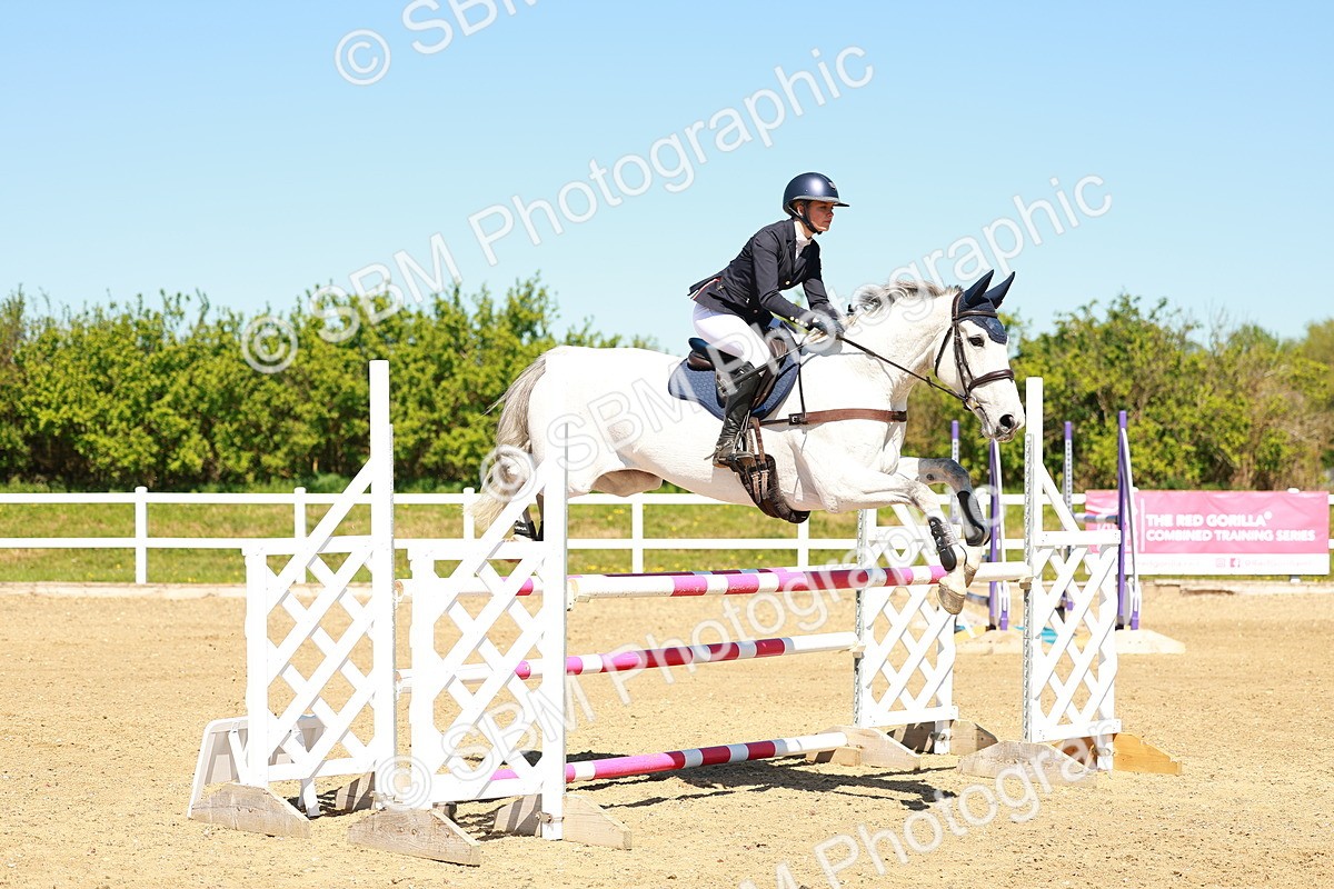 SBM_001308 - Class 4 - Senior Newcomers 1.10m