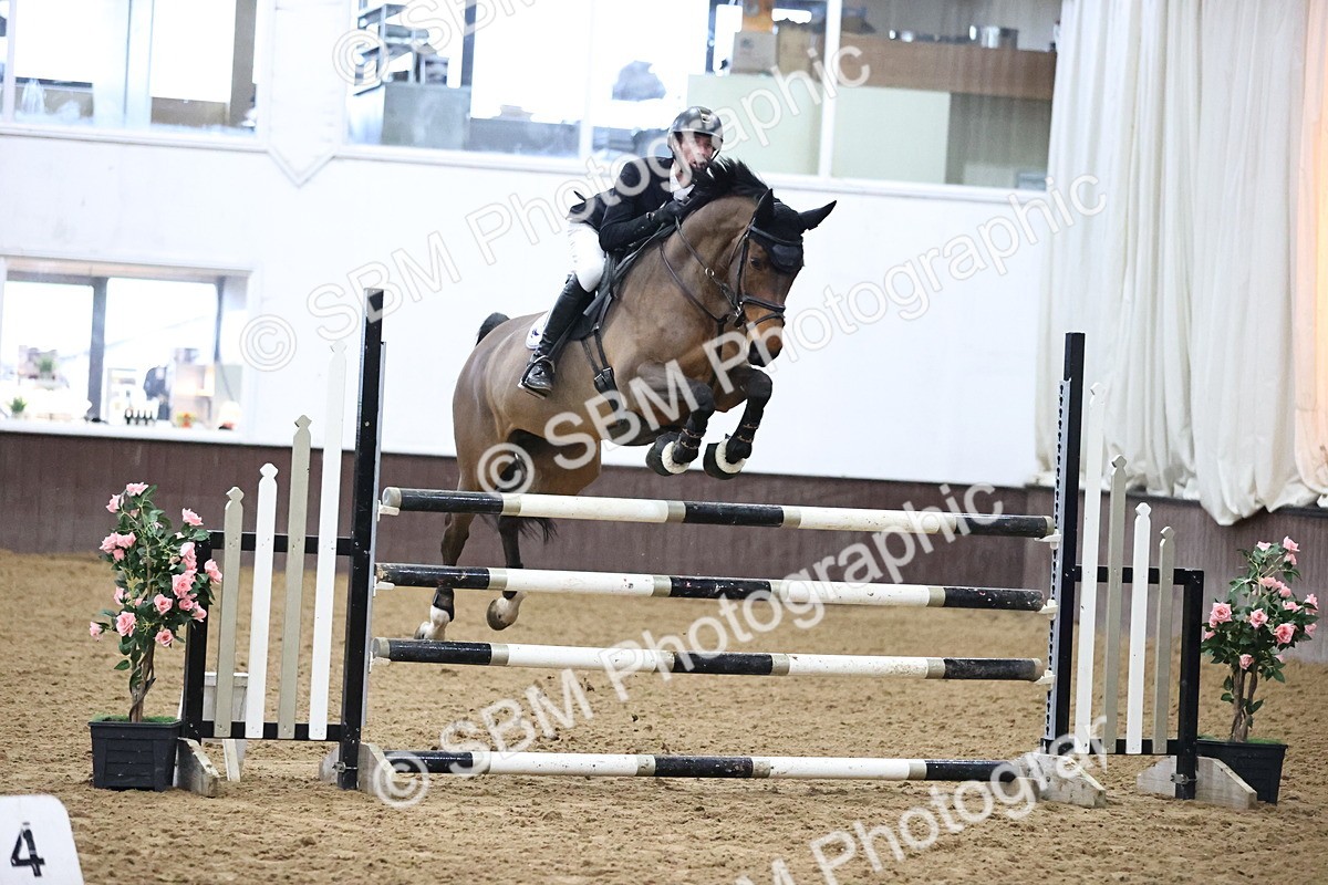 SBM_006254 - Class 19 - Senior Foxhunter 1.20m