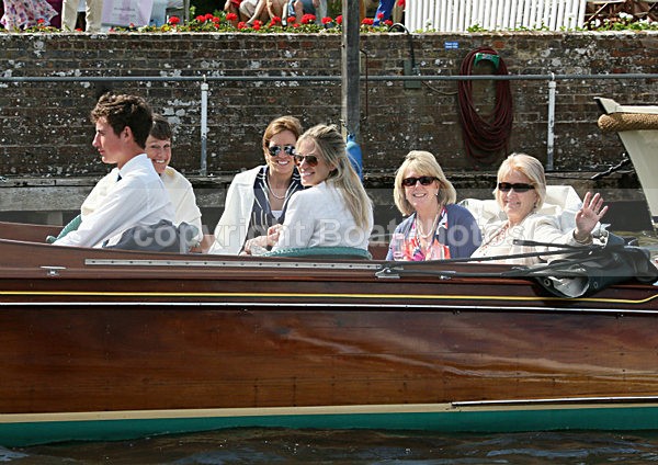 120701 PETRA SANTA WT7A4351 - HENLEY ROYAL REGATTA - Sunday 1st July 2012