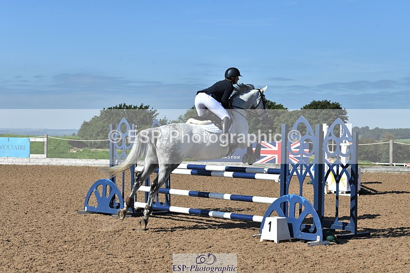 230903A-110415-03798 - Cls 13 1.05m Amateur Quali