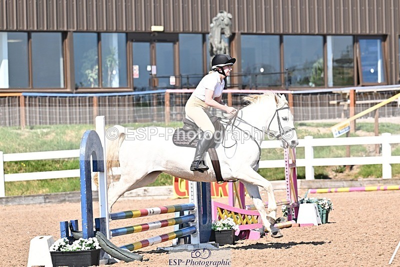 250513-160306-00136 - Clr Rnd & 60cm