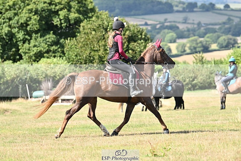 250821B-102700-00123 - Group B - Danielle