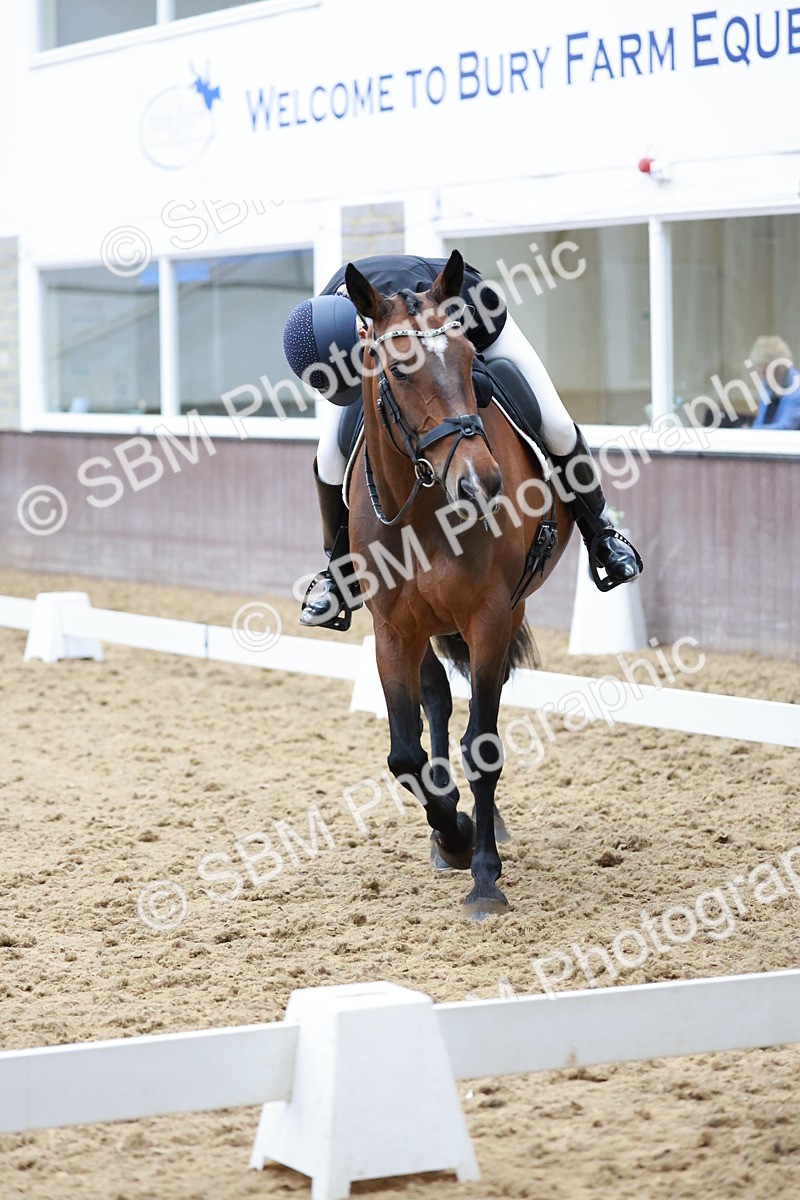 SBM_008380 - Class 6b - Novice 6 - 9.28-10.41