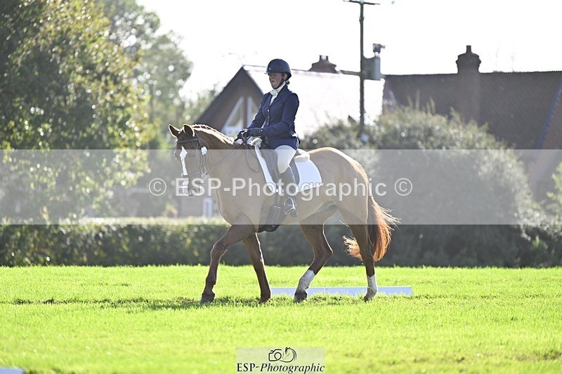 241025-114836-06930 - 370-Emma.Tamblyn-COOL.JET.II