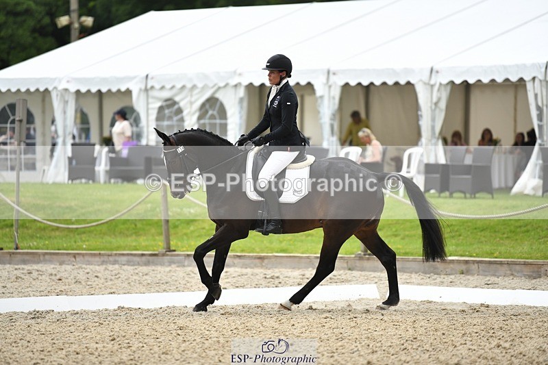 230525-130950-02105 - 114-DARK_SIDE_OF_THE_MOON_LS-Bundy_Philpott-WEDTrotUp+DR