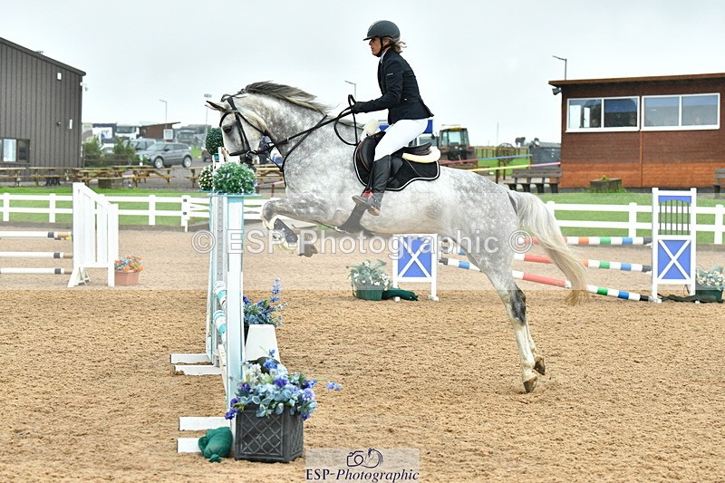 230730A-130826-09963 - Cls 33 85cm Amateur Quali