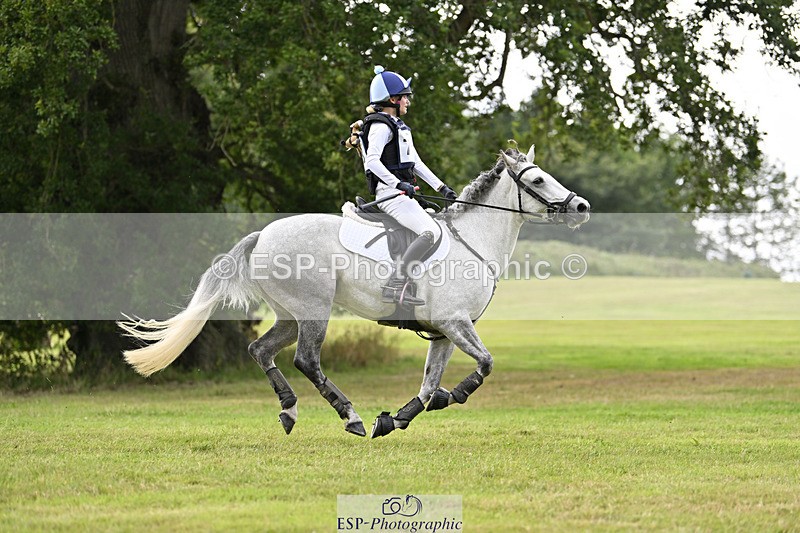 240825X-152258-35418 - 80cm XC 14.30 to 15.30