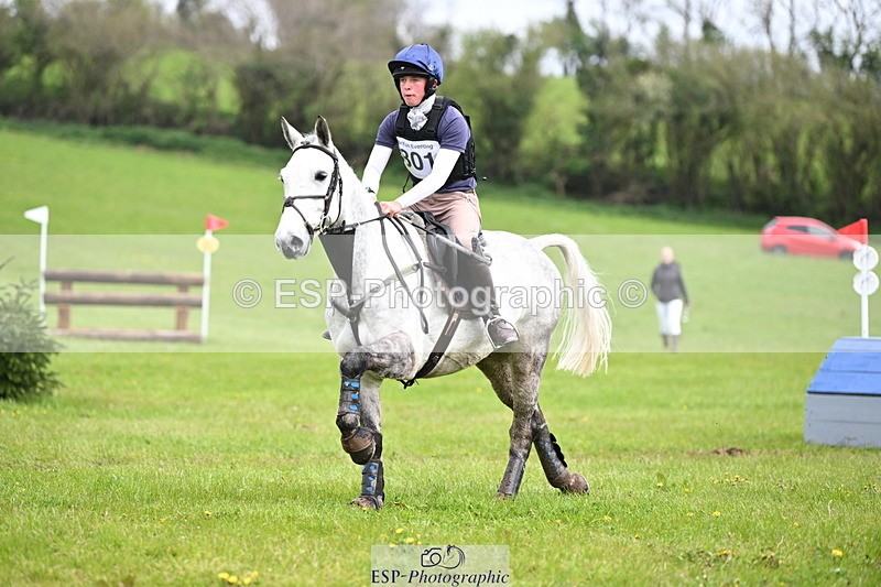 250419-134455-11812 - 801-Oliver.Gillman-PARK.VIEW.LUCKY