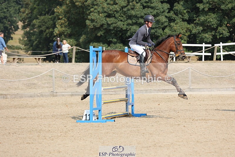 250816A-102811-00722 - Cls 3 Snr British Novice