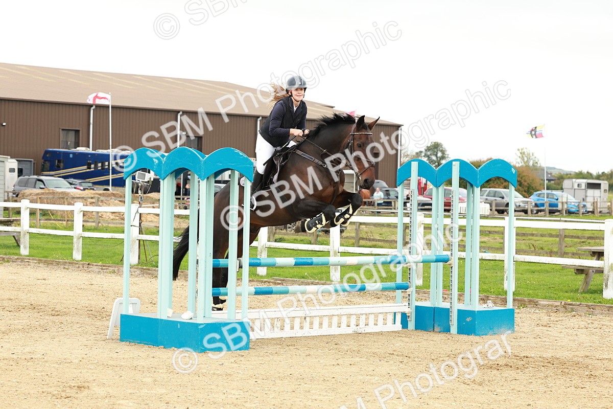 1I0A7002 - Class 2 - Senior British Novice