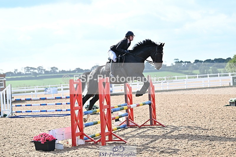 241004A-120804-01795 - Fri 08 85cm Amateur Quals