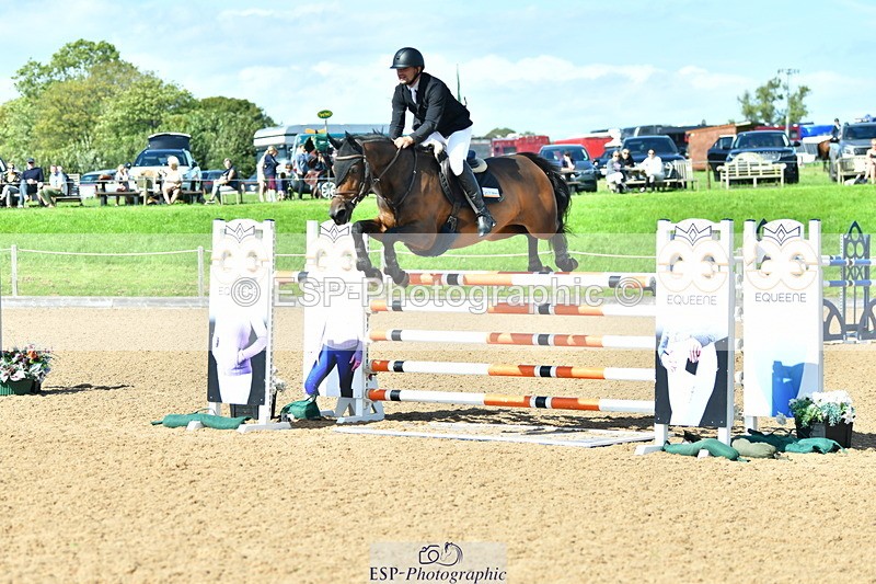 230811A-160327-06065 - Cls 24 Nat 1.30m Open