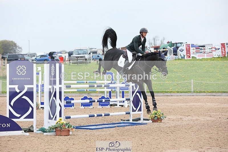 250424-121603-05306 - Cls 1 - 2 Star Small Tour