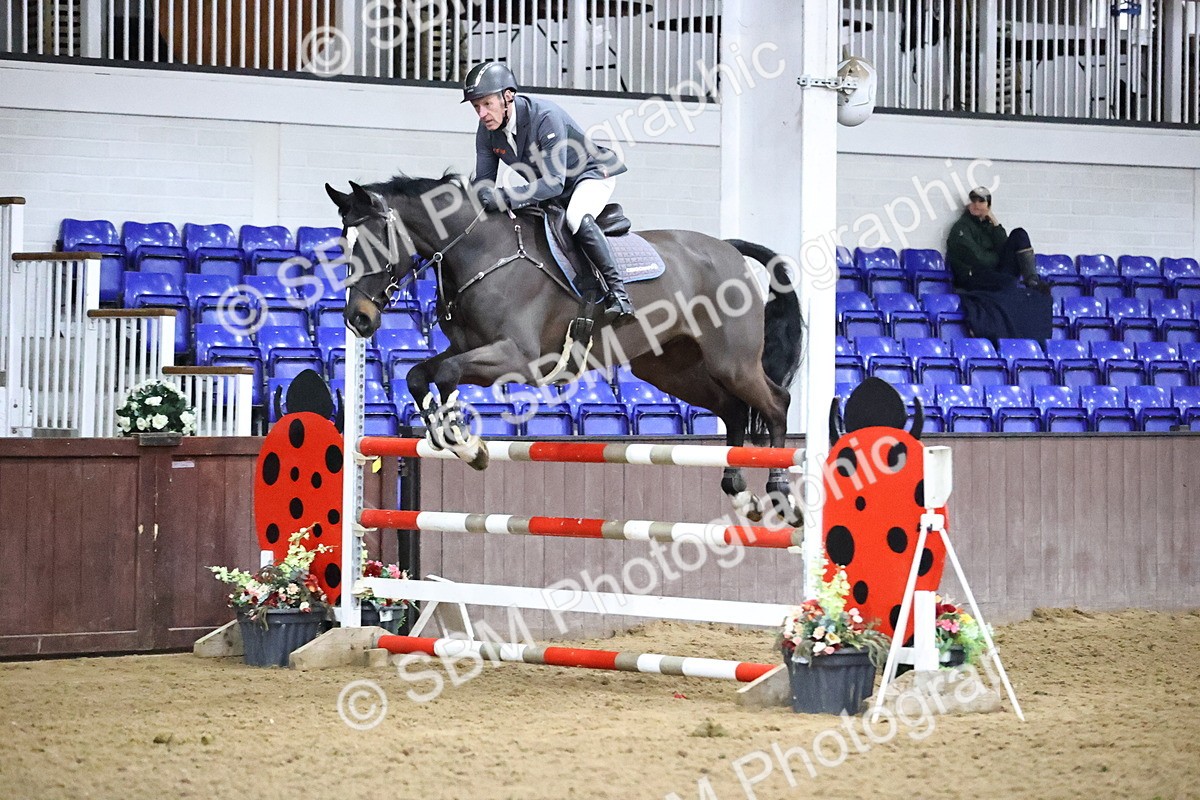 SBM_010123 - Class 25 - Equestrian Senior Foxhunter 1.20m