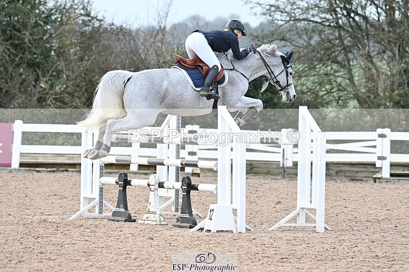 231208A-134510-00987 - Cls 6 Foxhunter & 1.20m Open