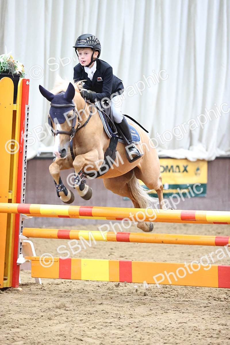 SBM_001035 - Class 3 - Springboard 128cm 138cm Restricted handicap 85cm 95cm
