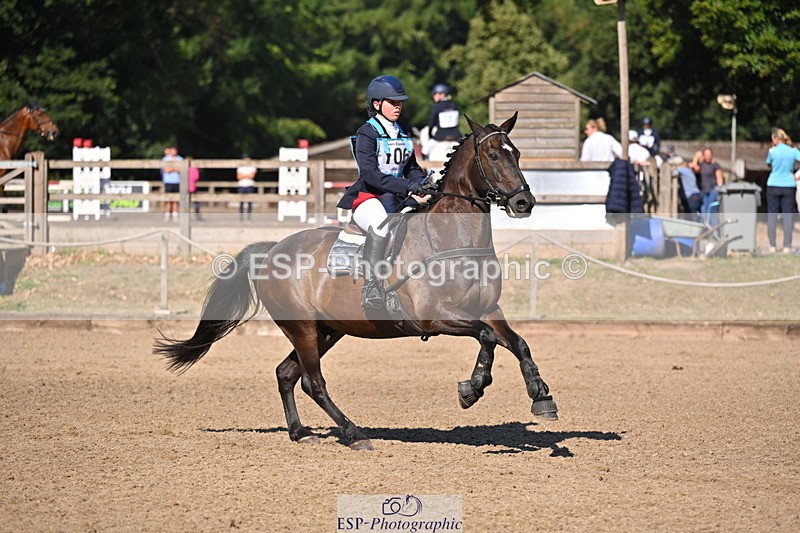 250802A-094418-00227 - C-106-Eloise.Starr-CRUISE.LIGHTLY