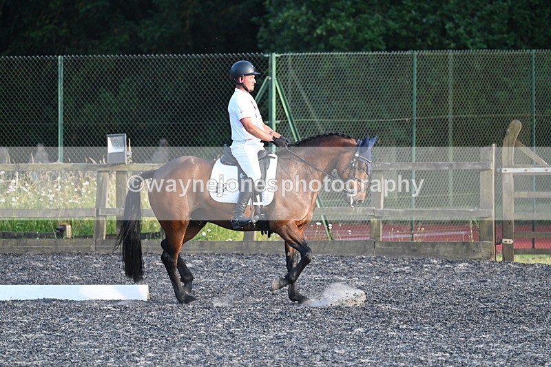 WJ7_0207 - Time 19:22 to 19:36