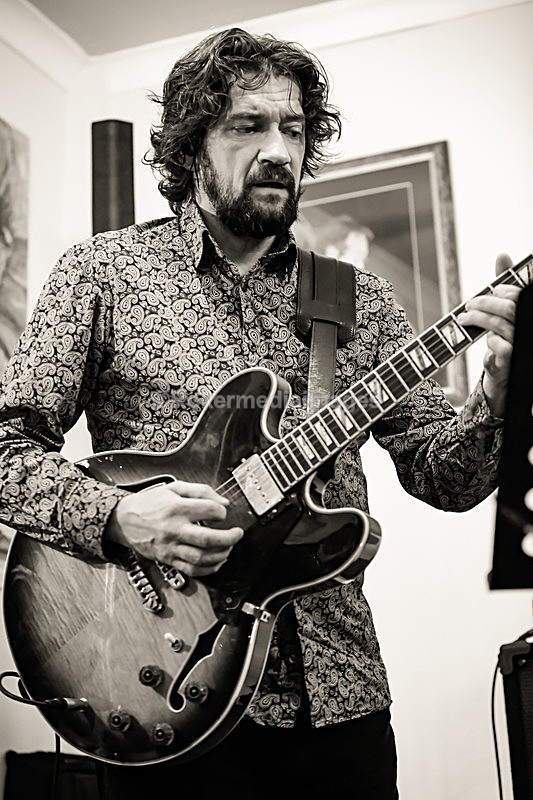 _56A6310 - Art Themen and friends at The Royal Oak Swindon