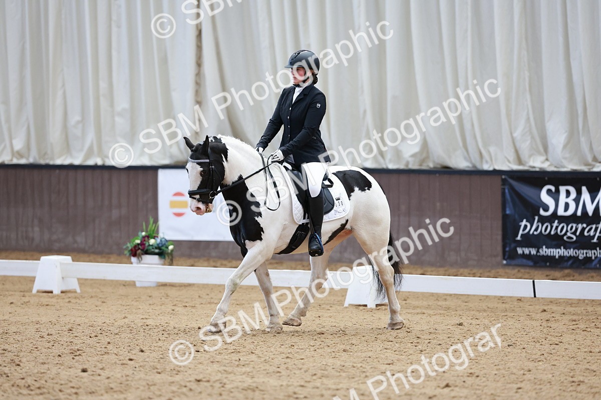 SBM_007221 - Class 6b - Novice 6 - 8.56-9.24