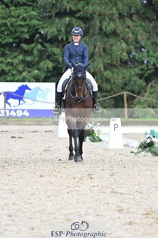 231019-100126-01304 - 030-MONBEG.SHELBY-Kat.Raybould-DR