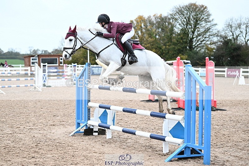 231118A-141055-03311 - Cls 9 Foxhunter & 1.10m Open