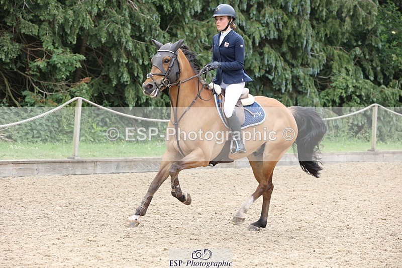 230618-102719-10129 - Cls 19 Pony Intro 1m