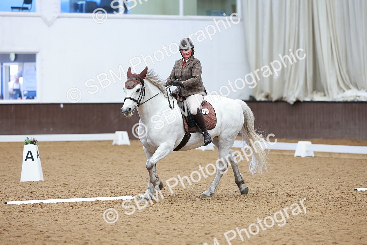 SBM_003530 - Class 15-16-18 - Novice 3-Elementary 1-PYO