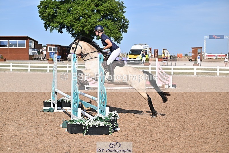 260714-172816-00215 - 70cm Classes