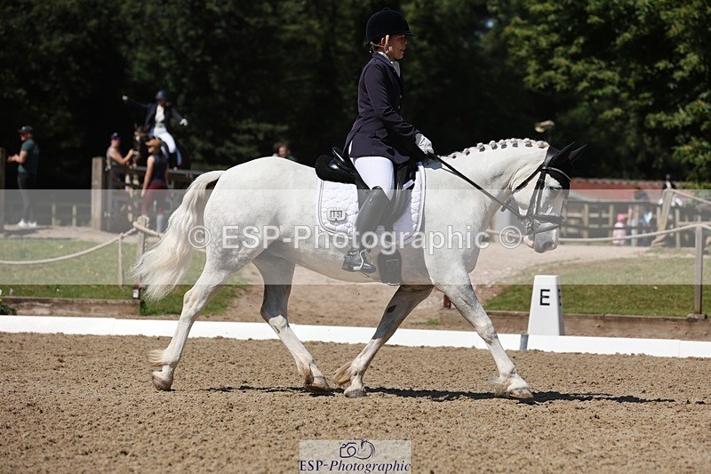 240719-111204-00905 - 215-Emma_Lomas-Hillgarth_Bombay_Saphire