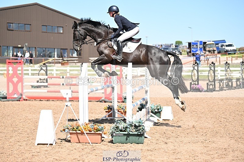 250510-144030-11791 - Cls 23 1.05m Amateur Quali