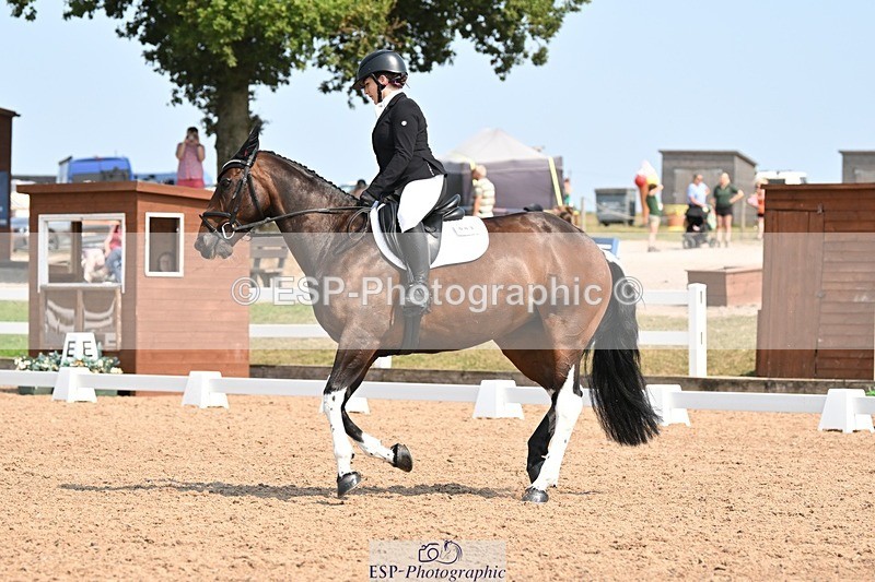 250816-132616-04823 - 083-Emily.JarvisCriafol.Two.Tone.Tequila