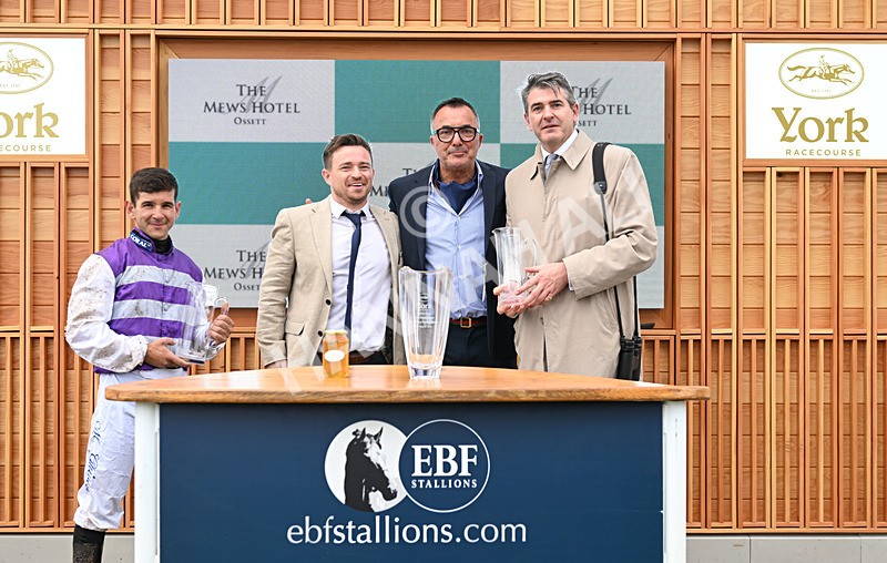200826-184 Mia Fantasia - Race 6 16.45pm Mews Hotel Ossett EBF Stallions Nursery Handicap