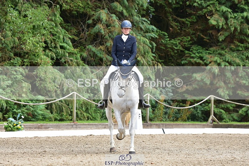 250719A-150700-06665 - 115-Louisa.Jenkins-Rosnastraw.Silver.Lady